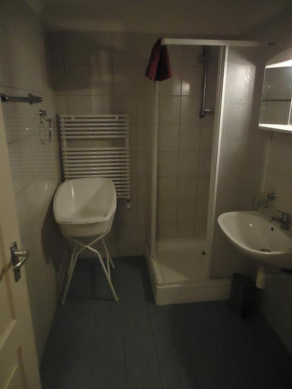 Hotel Czermann Panzió és Étterem Oroszlány Esterno foto